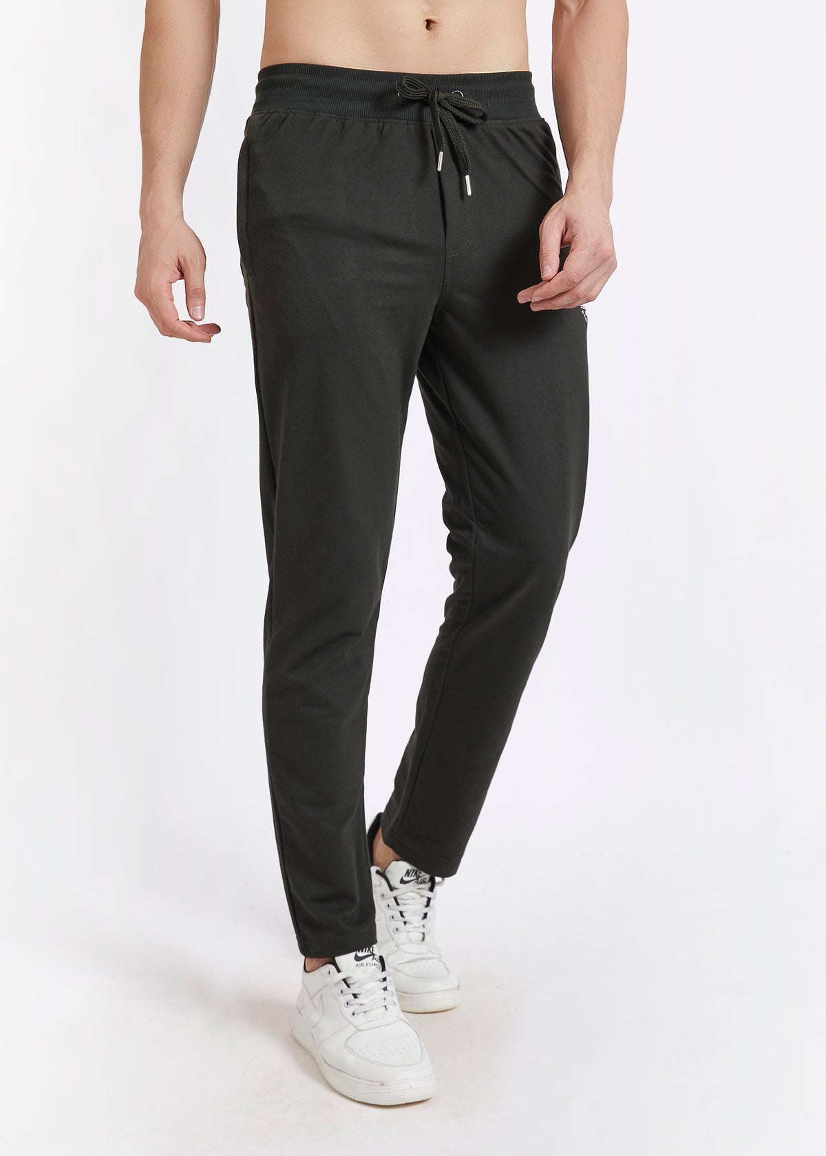 Men Olive Slim Fit Casual Track Pant