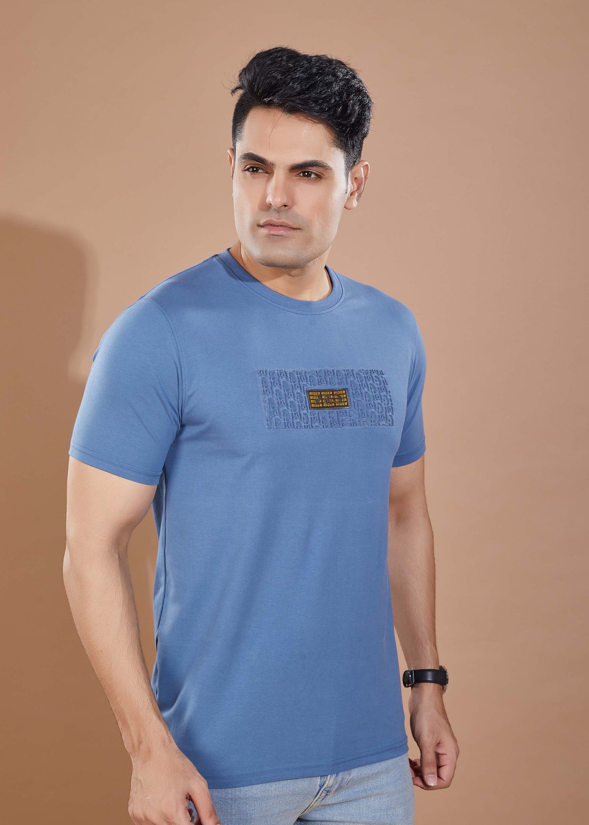 EMBOSSED PLACEMENT T-SHIRT - BLUE