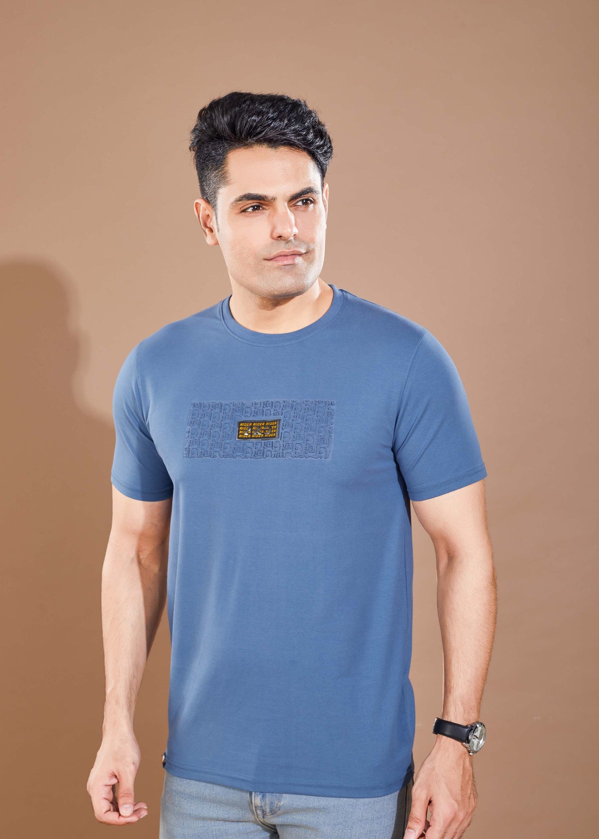 EMBOSSED PLACEMENT T-SHIRT - BLUE