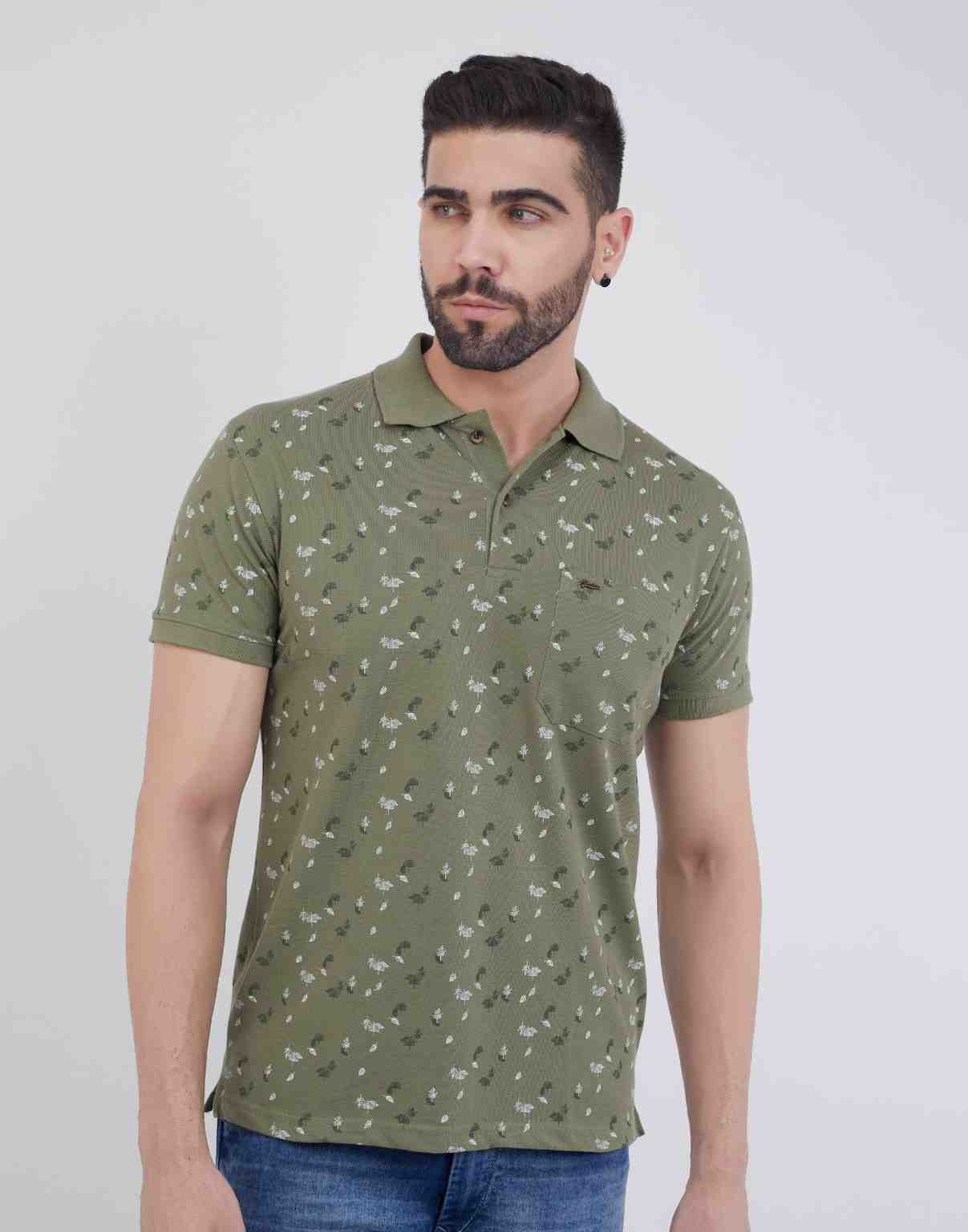 Men Floral Print Polo Neck Cotton Blend T-Shirt With Pocket