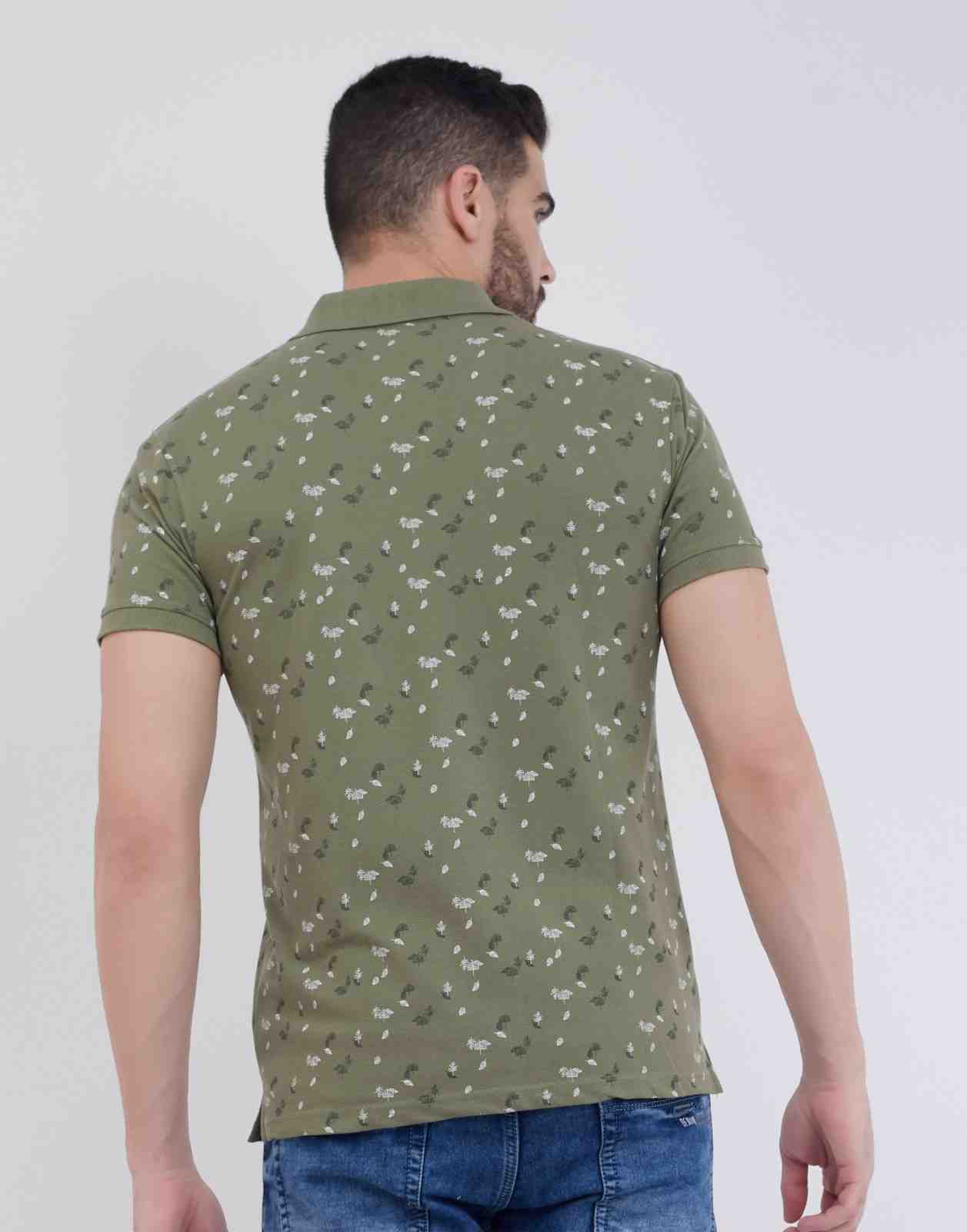 Men Floral Print Polo Neck Cotton Blend T-Shirt With Pocket