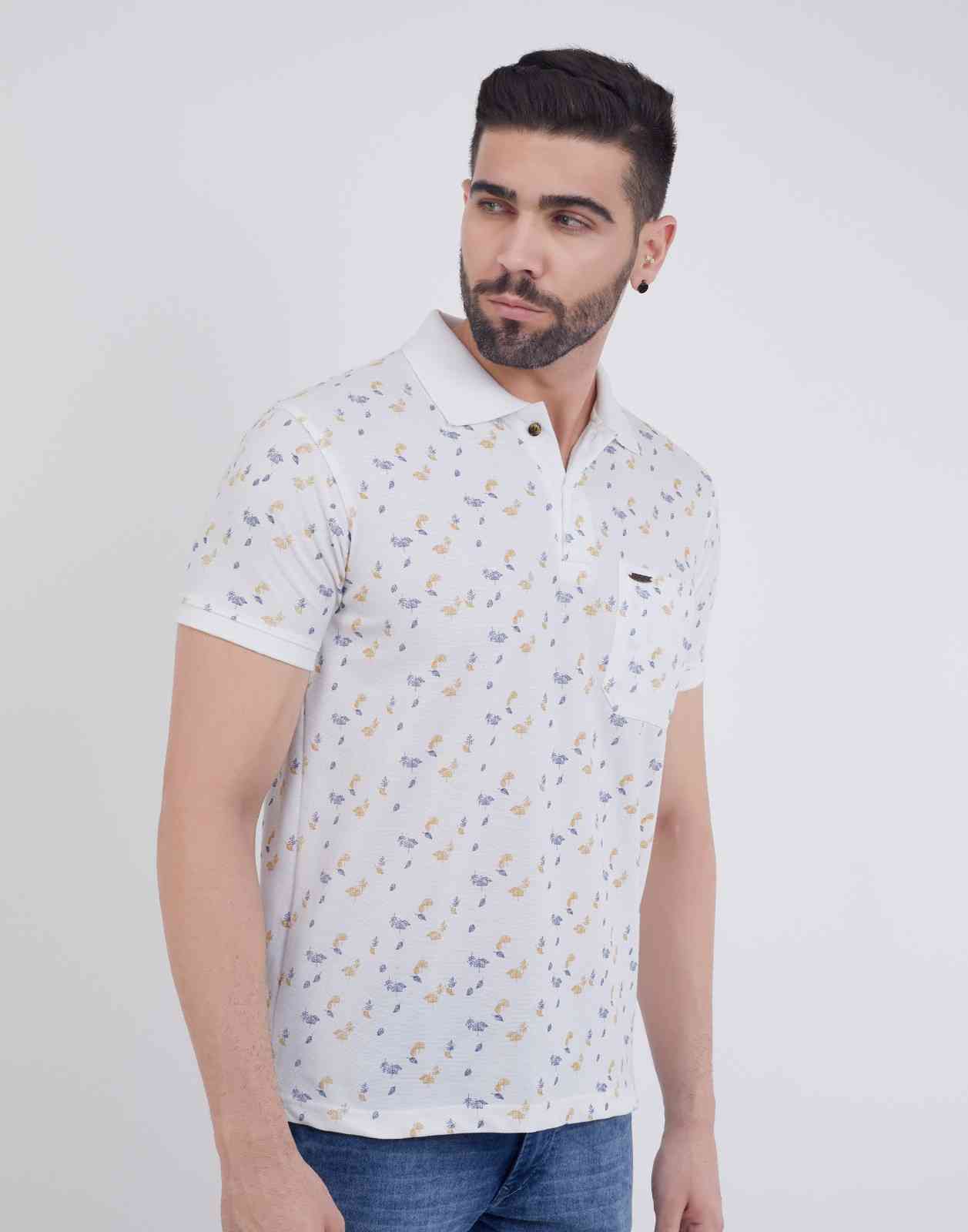 Men Floral Print Polo Neck Cotton Blend T-Shirt With Pocket